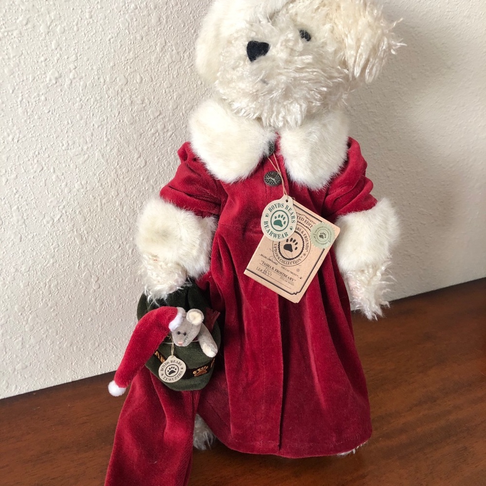 BOYD’S BEARS Plush “TASHA B FROSTBEARY” Christmas